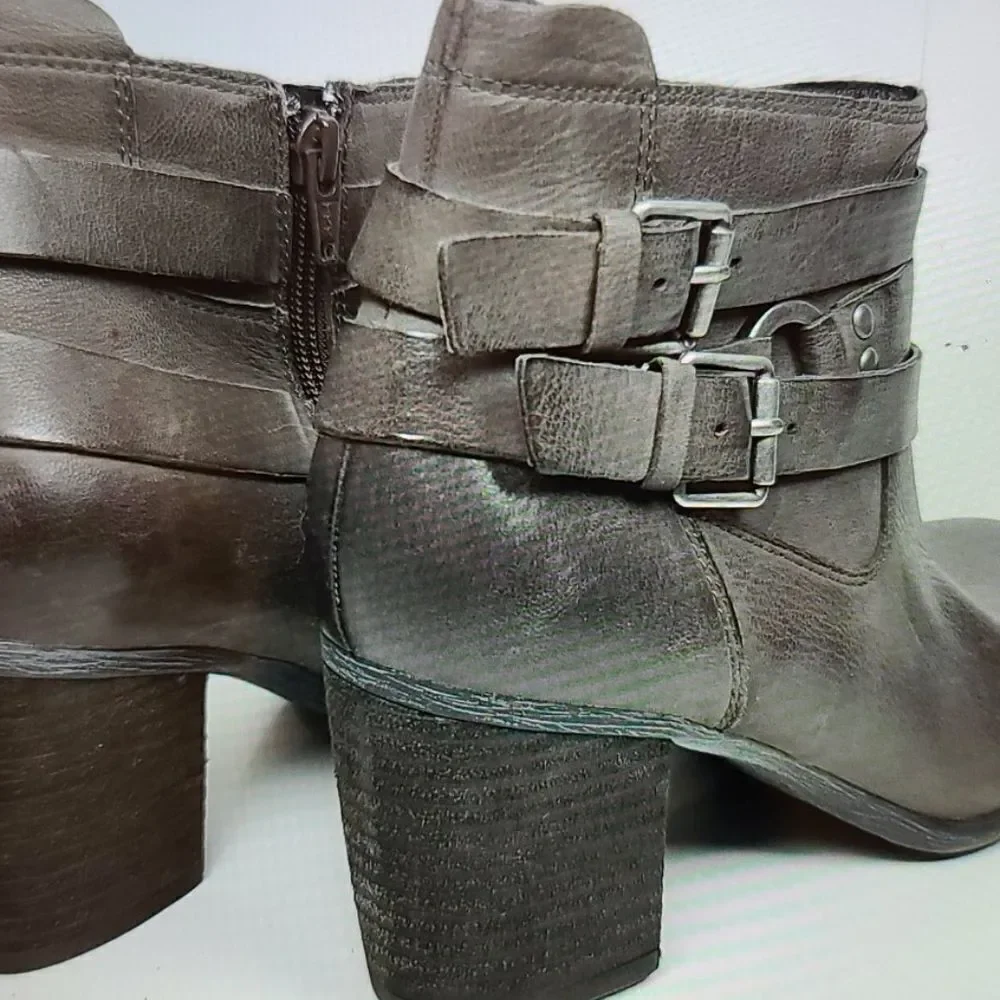 - Josef sibel‎ ankle boots size 37
